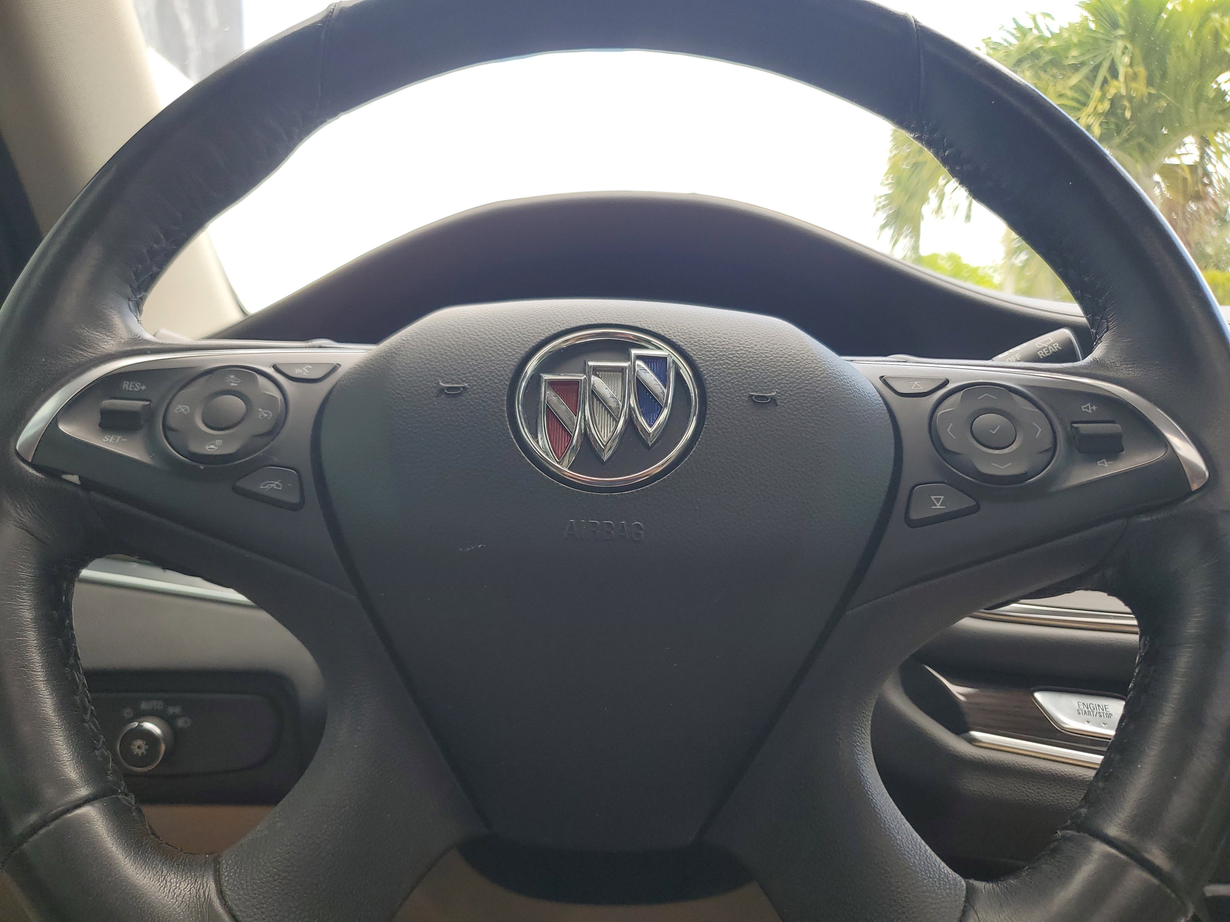 Used 2021 Buick Enclave Premium w/ Sun and Sites Package image 22