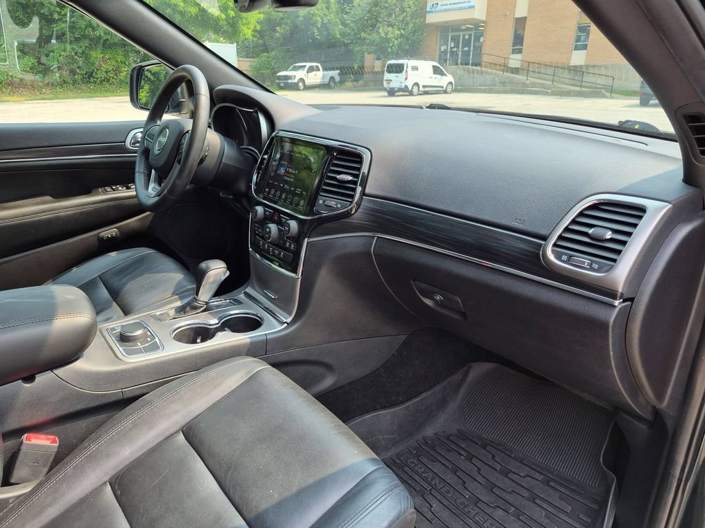 Certified 2020 Jeep Grand Cherokee Limited AWD/4WD image 28