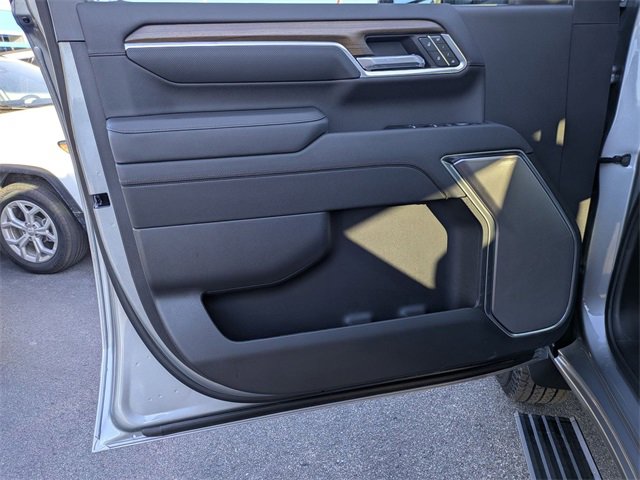 New 2026 Chevrolet Silverado 3500 High Country w/ High Country Premium Package image 9