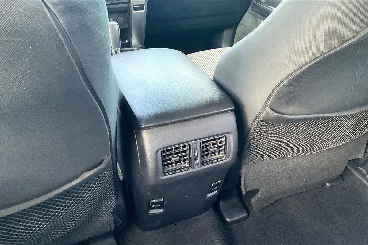 Used 2016 Toyota 4Runner SR5 image 10