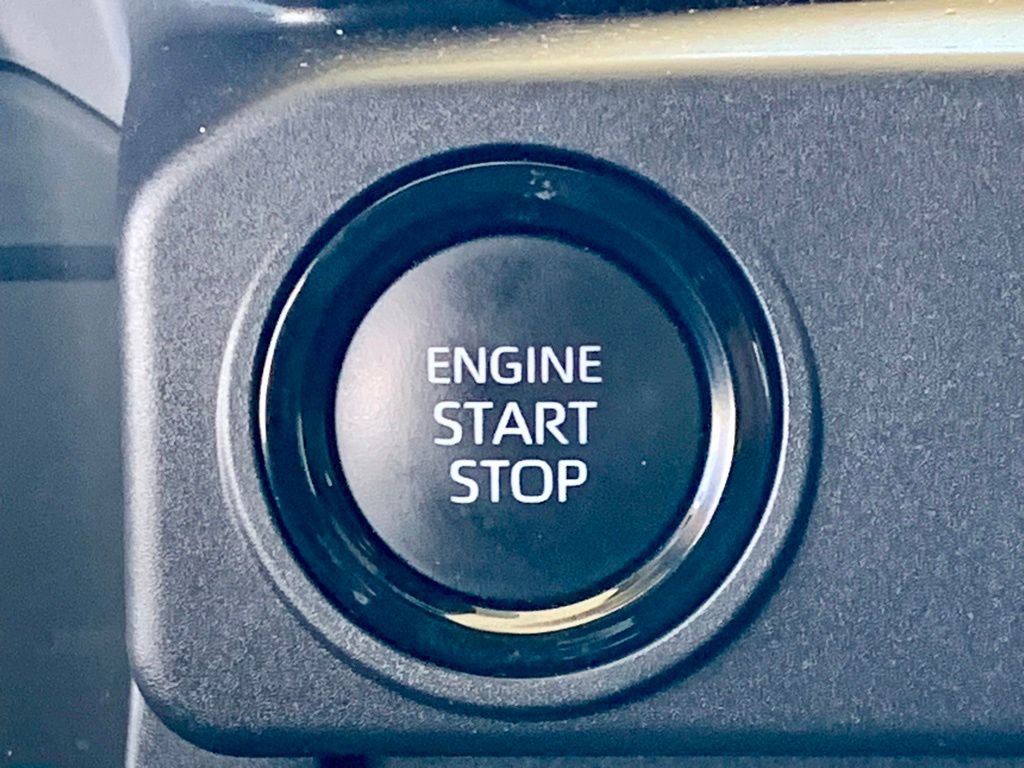 Used 2025 Toyota Tacoma SR5 RWD image 35