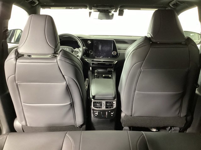 Certified 2023 Lexus RX 350 F Sport w/ Cold Area Package AWD/4WD image 25