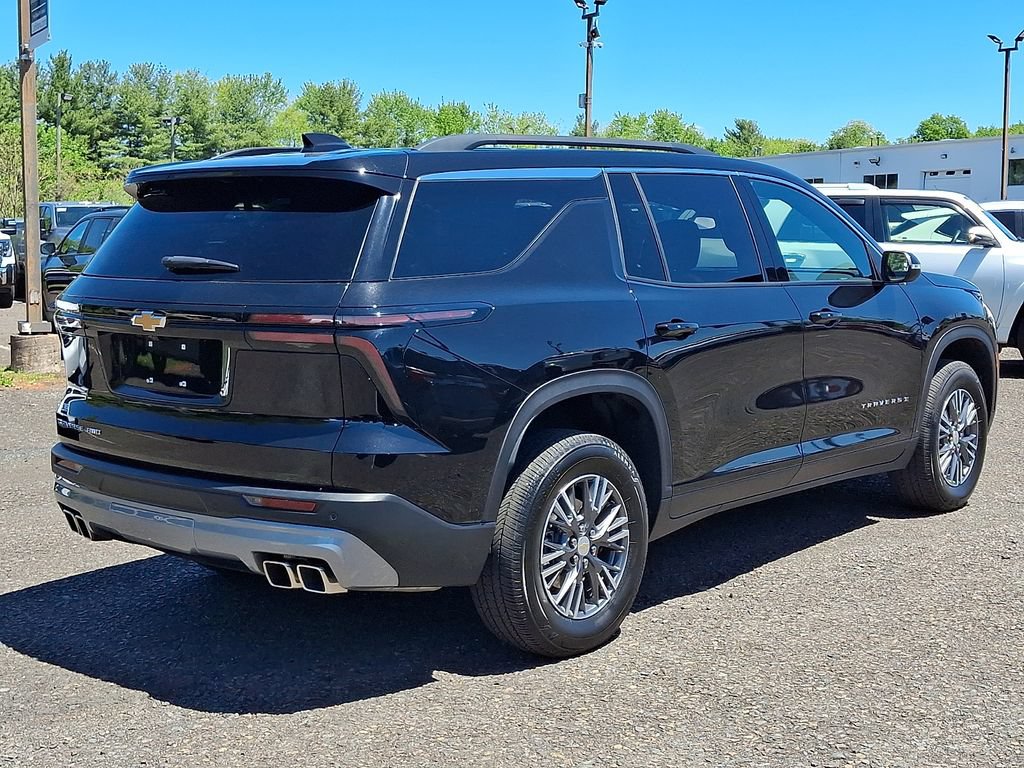 Used 2026 Chevrolet Traverse LT AWD/4WD image 6