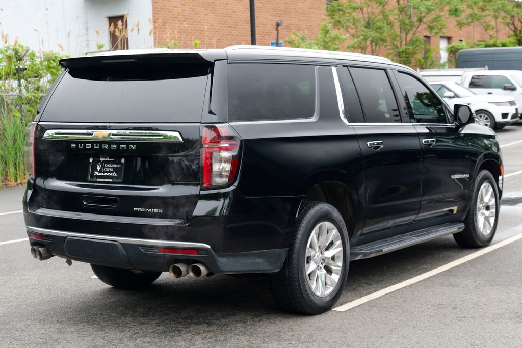 Used 2021 Chevrolet Suburban Premier w/ Premium Package AWD/4WD image 7