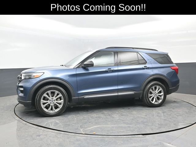 Used 2020 Ford Explorer XLT w/ Equipment Group 202A image 4