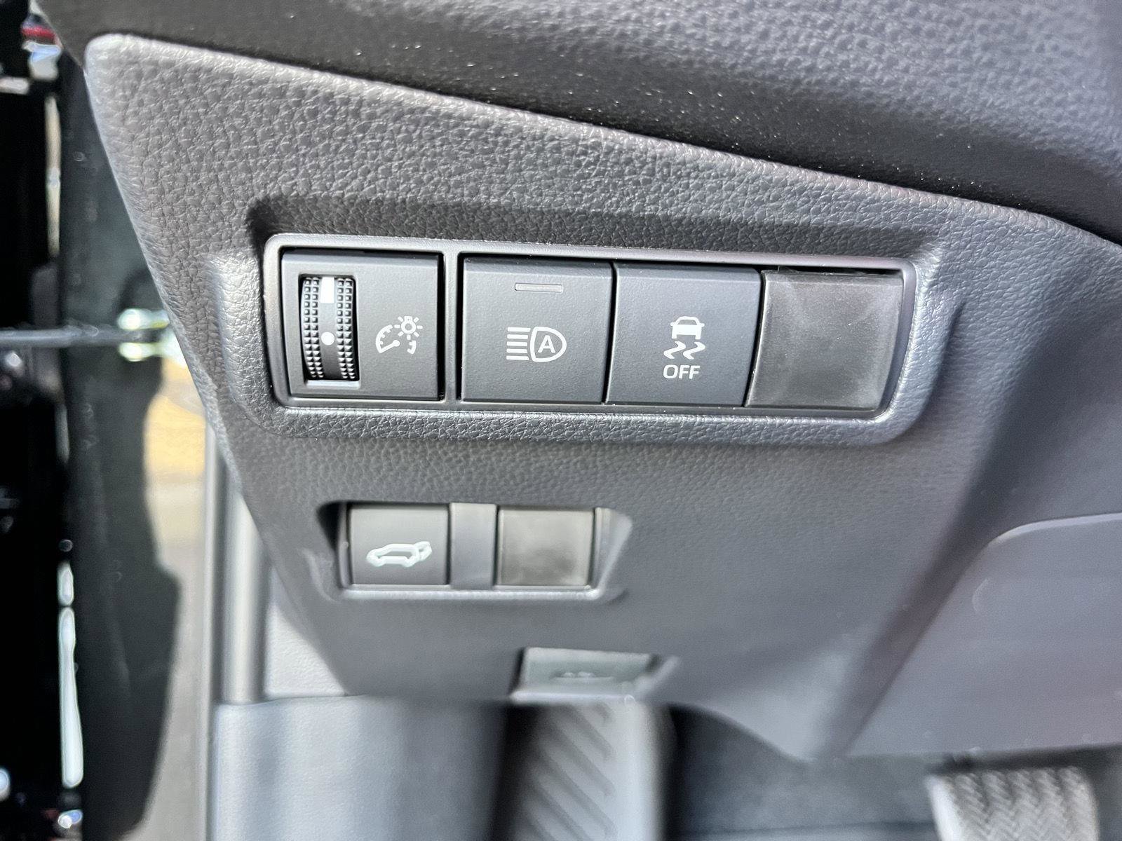 New 2026 Toyota Corolla Cross XLE image 27