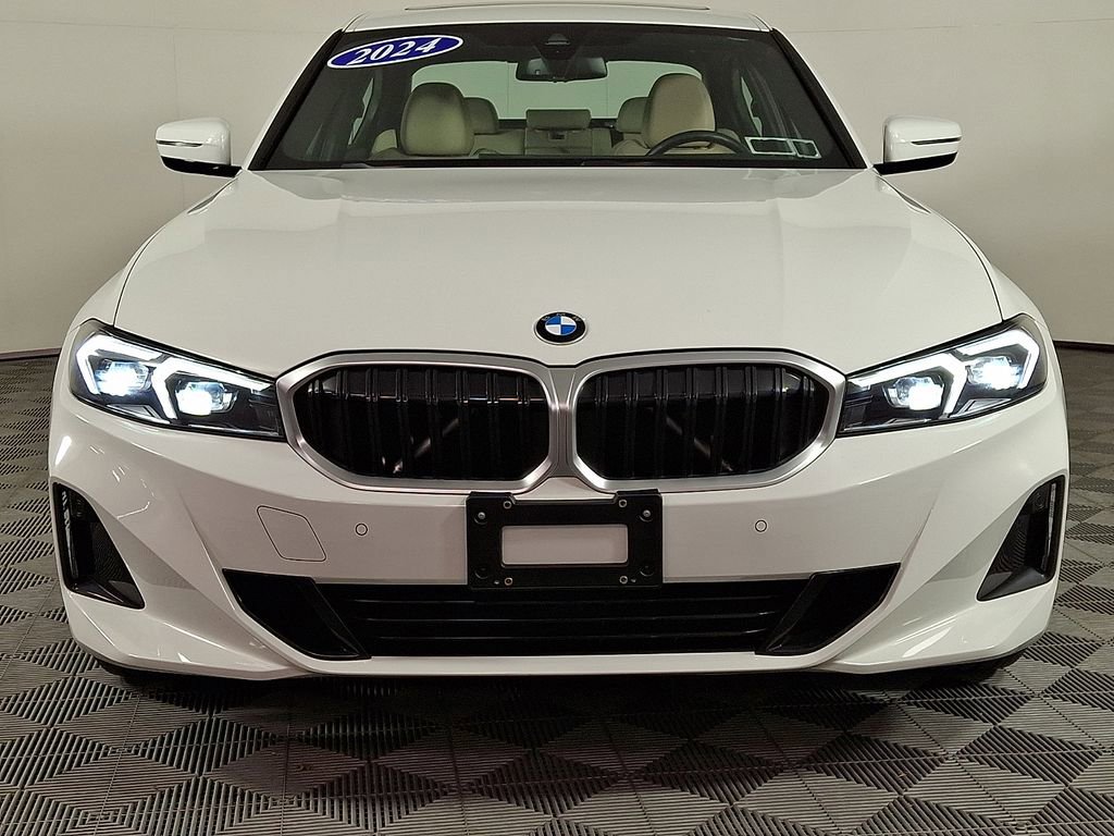 Certified 2024 BMW 330i xDrive Sedan w/ Convenience Package AWD/4WD image 5