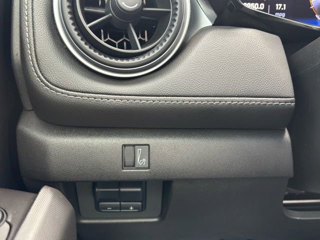 Used 2024 Chevrolet Colorado LT w/ LT Convenience Package III image 39