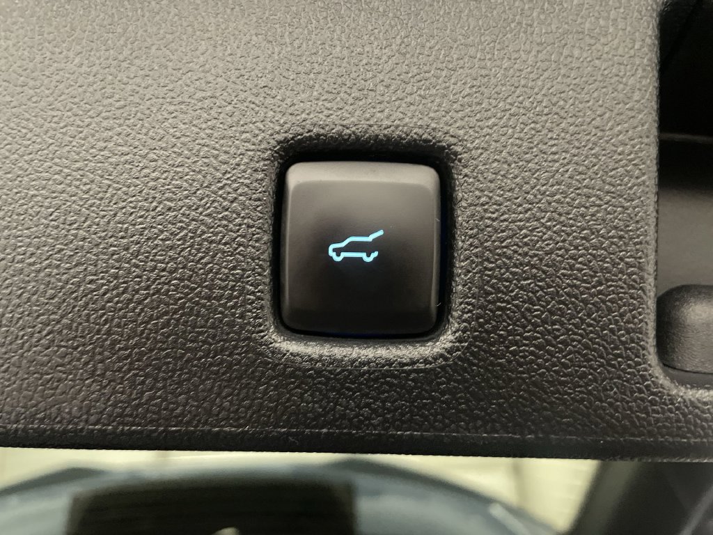 Used 2024 Ford Escape ST-Line Select w/ Tech Pack #2 AWD/4WD image 30