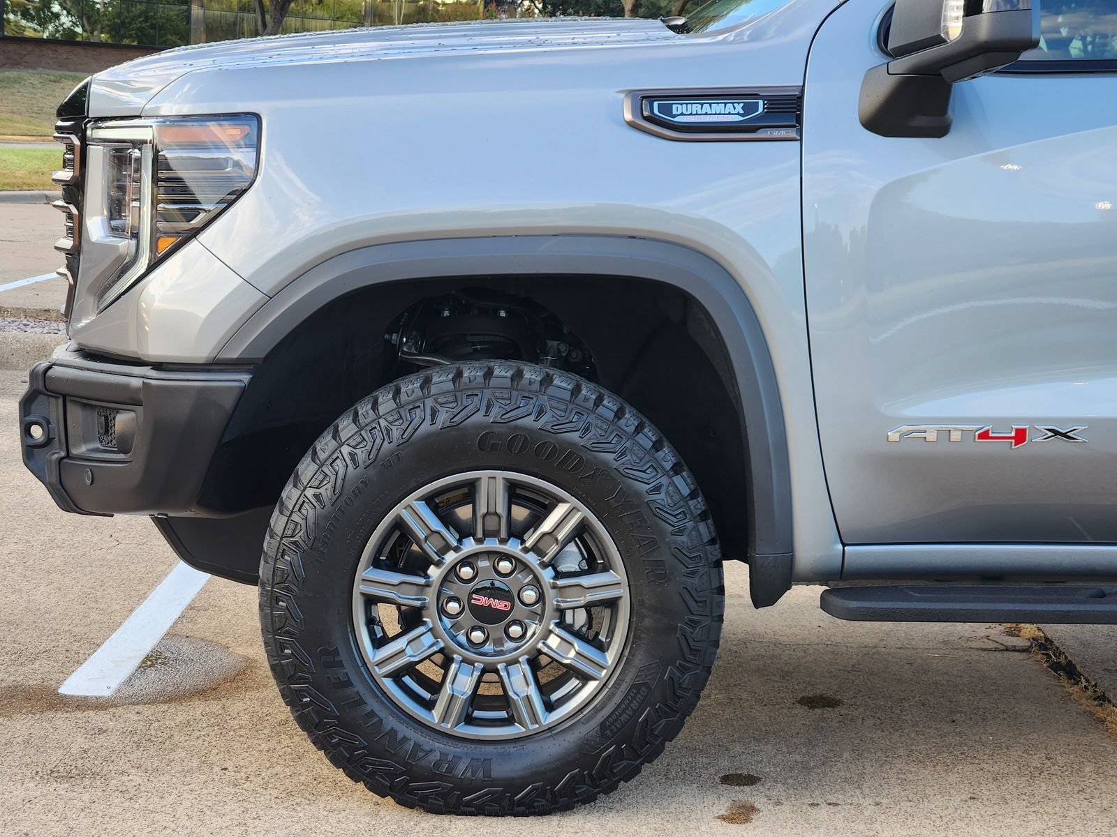 Used 2026 GMC Sierra 1500 AT4X AWD/4WD image 8