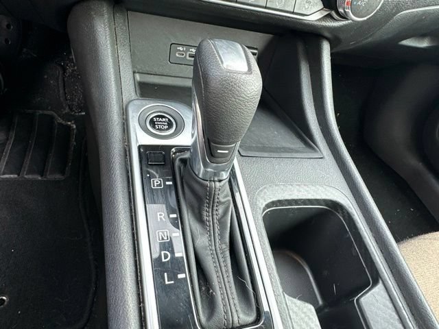 Used 2023 Nissan Sentra SV FWD image 34