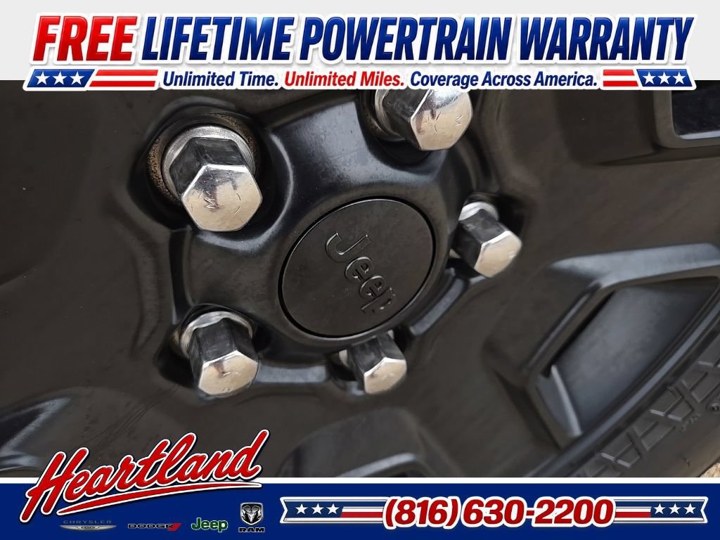 Used 2023 Jeep Gladiator Sport AWD/4WD image 32