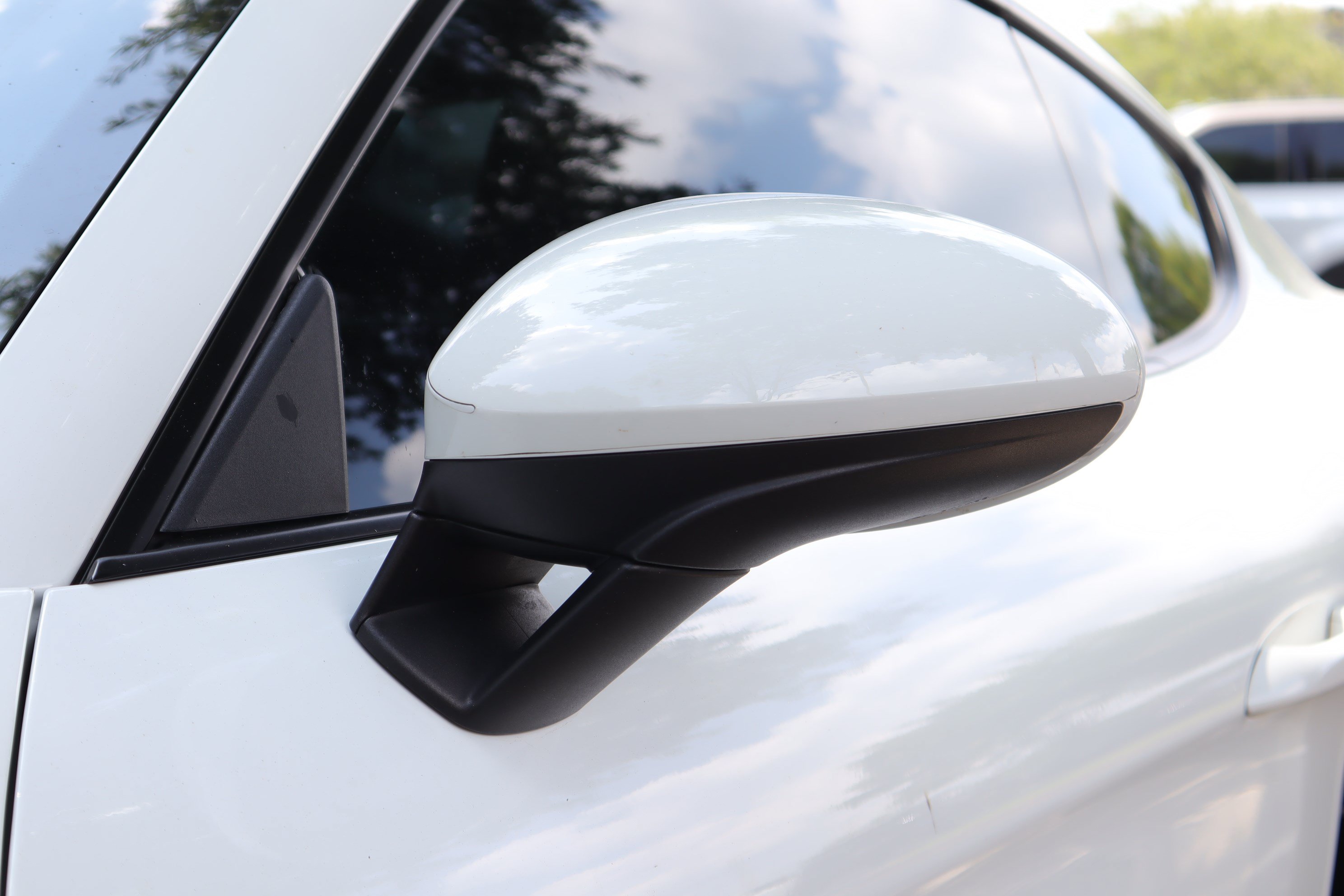 Used 2018 Porsche 718 Cayman RWD image 32
