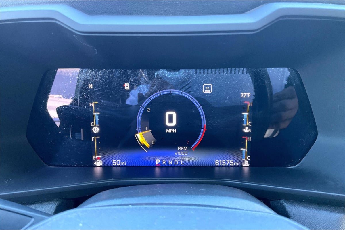 Used 2023 Chevrolet Colorado W/T RWD image 21