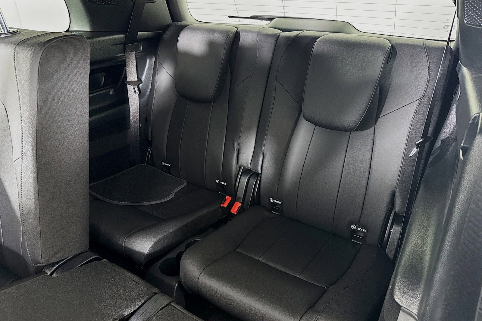 New 2026 Mercedes-Benz GLB 250 image 8