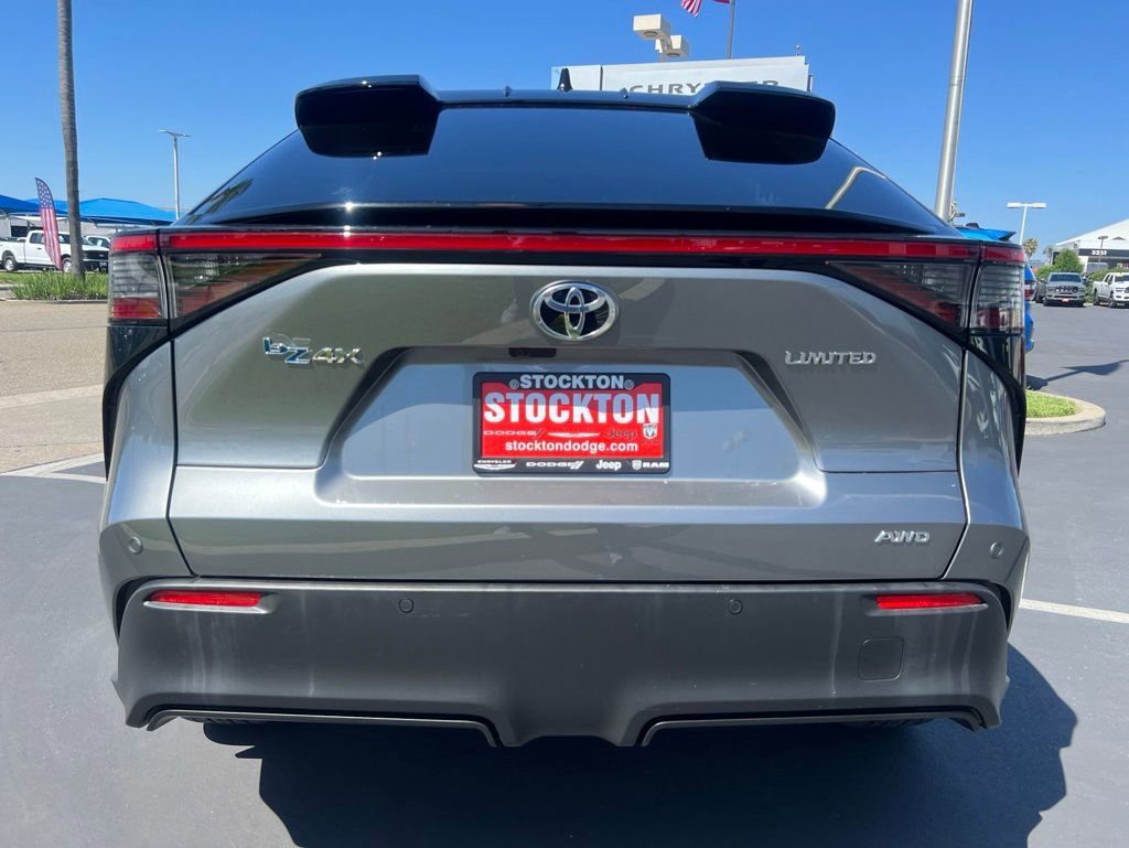 Used 2023 Toyota bZ4X AWD w/ Weather Package image 15