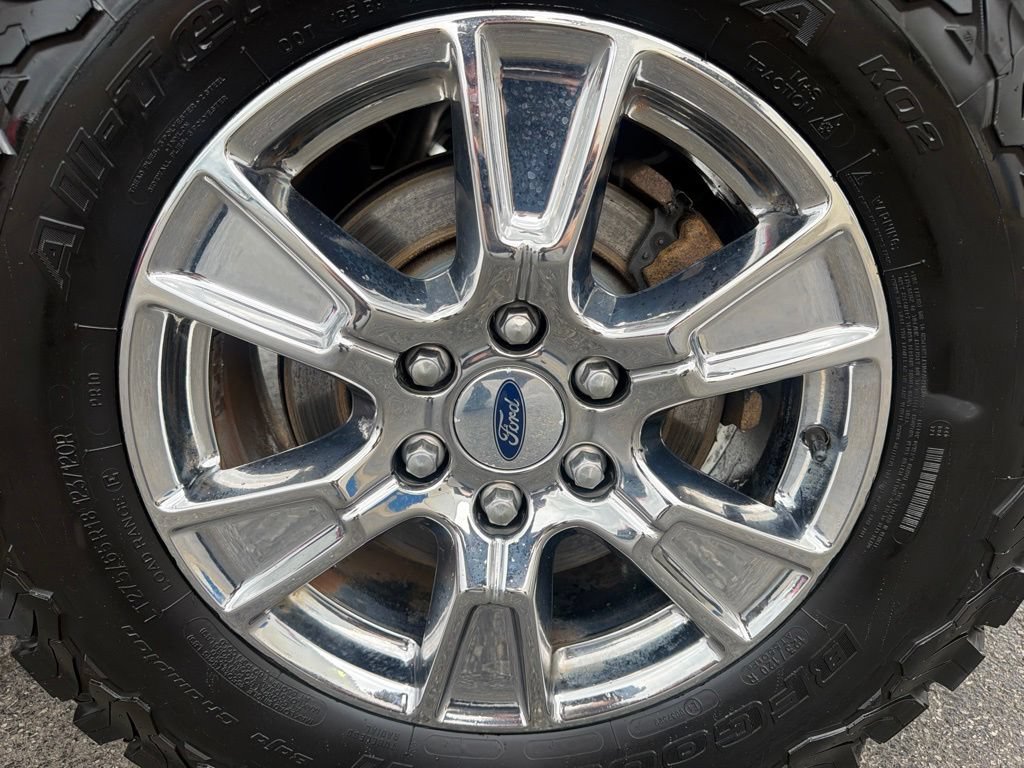 Used 2017 Ford F150 XLT w/ Equipment Group 302A Luxury AWD/4WD image 53