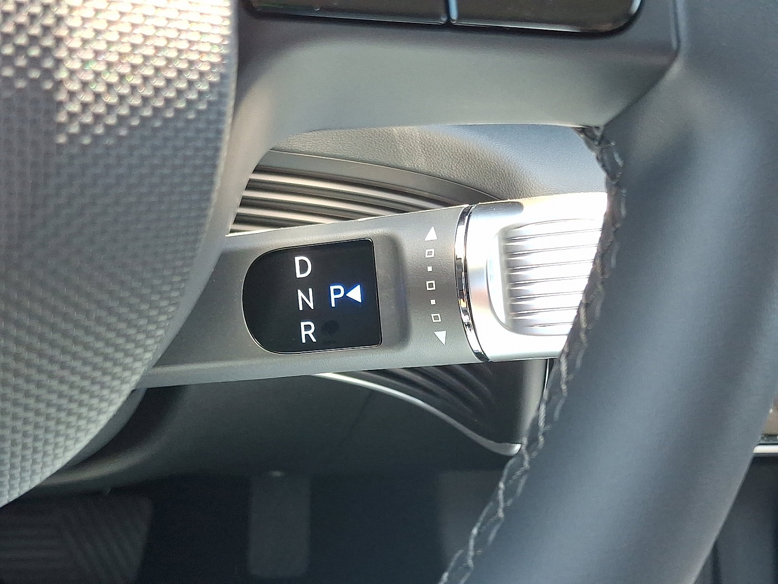 New 2025 Hyundai Ioniq 5 SE image 6