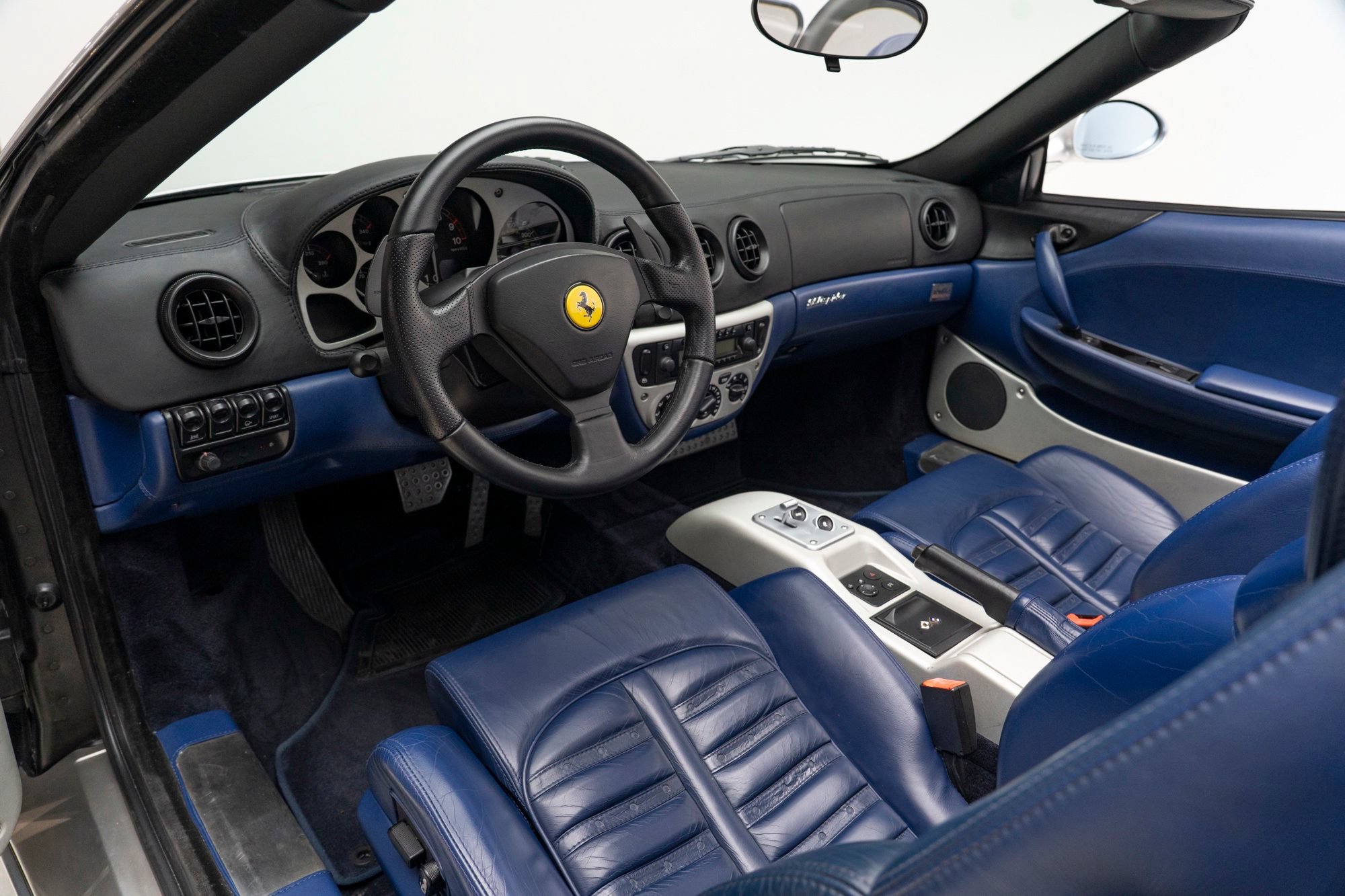 Used 2001 Ferrari 360 Spider RWD image 29
