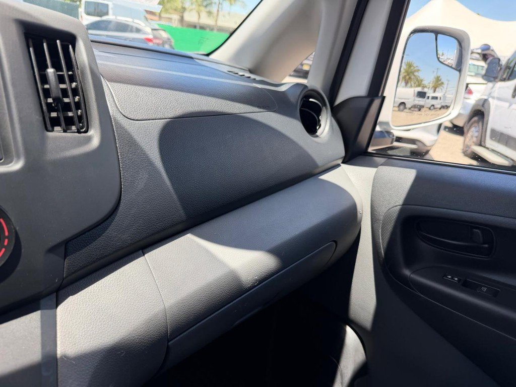 Used 2021 Nissan NV200 SV w/ Back Door Glass Package FWD image 32