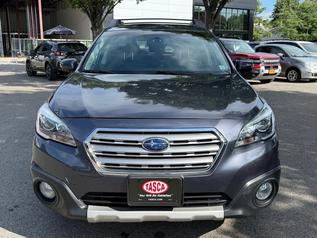 Used 2017 Subaru Outback 2.5i Limited AWD/4WD image 3