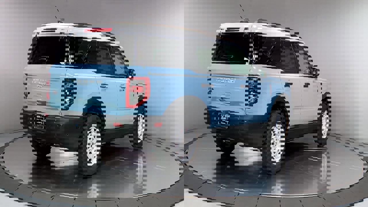 New 2025 Ford Bronco Sport Heritage w/ Convenience Package image 8