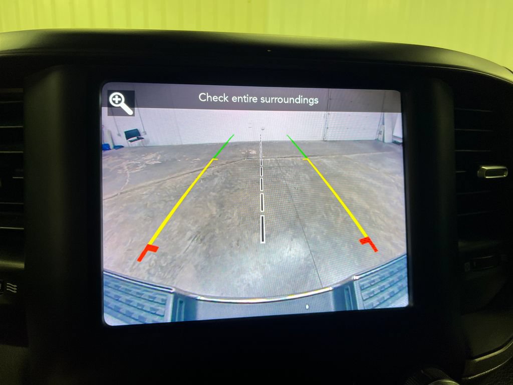Used 2020 RAM 3500 Tradesman w/ Chrome Appearance Group AWD/4WD image 25