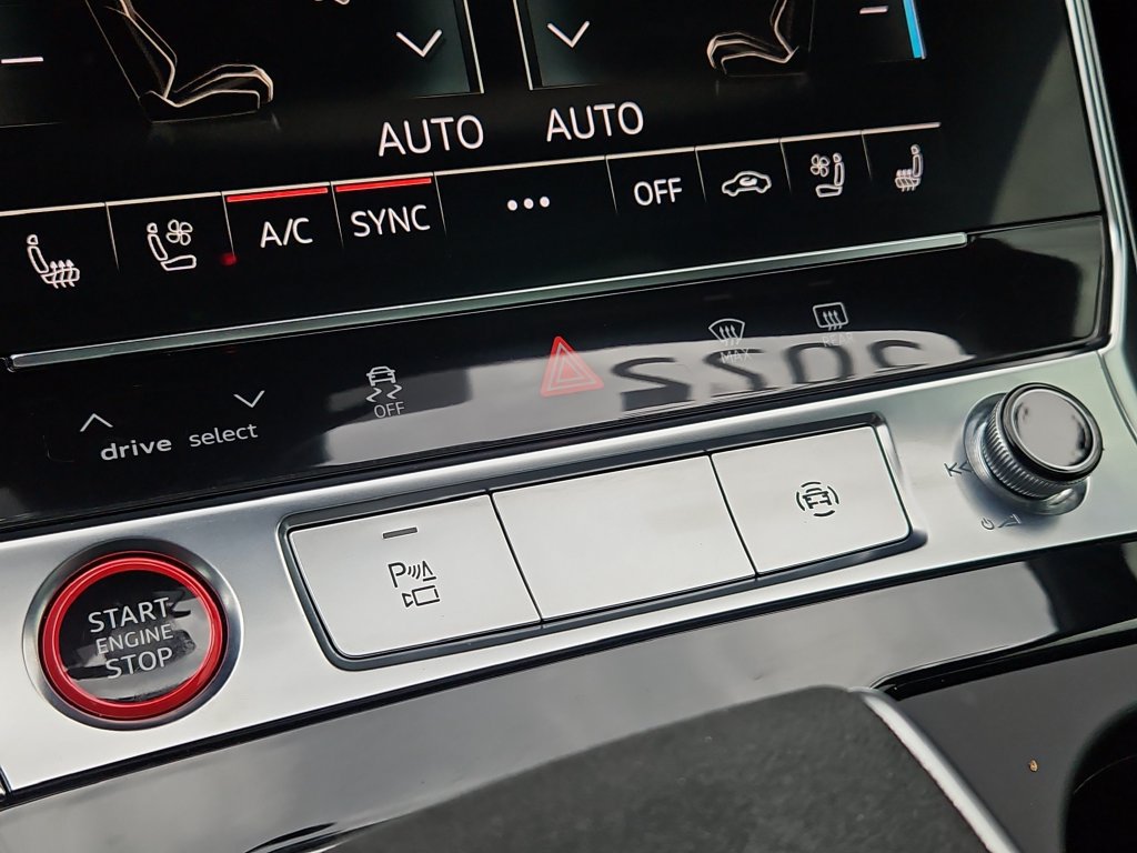 Certified 2022 Audi RS 7 Sportback AWD/4WD image 18