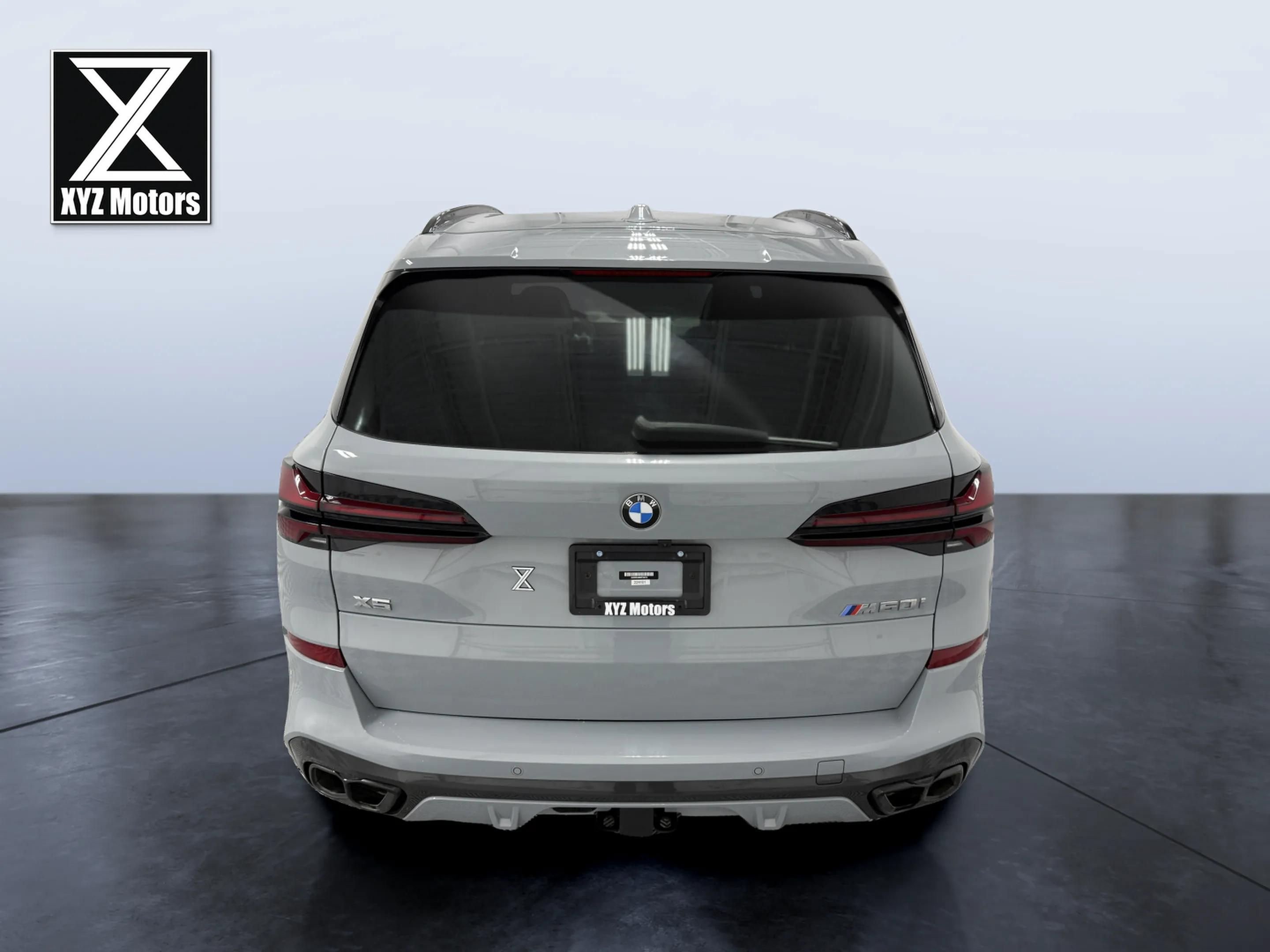 Used 2024 BMW X5 M60i image 5