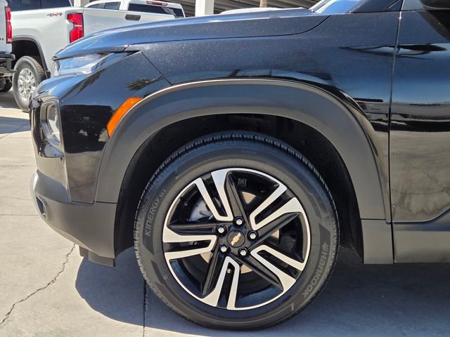 Certified 2023 Chevrolet TrailBlazer LT w/ Convenience Package FWD image 9