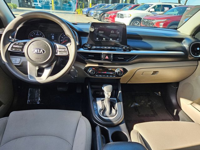 Used 2019 Kia Forte LXS FWD image 16