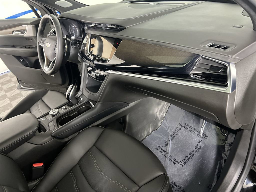 Certified 2025 Cadillac XT6 Sport w/ Platinum Package AWD/4WD image 31