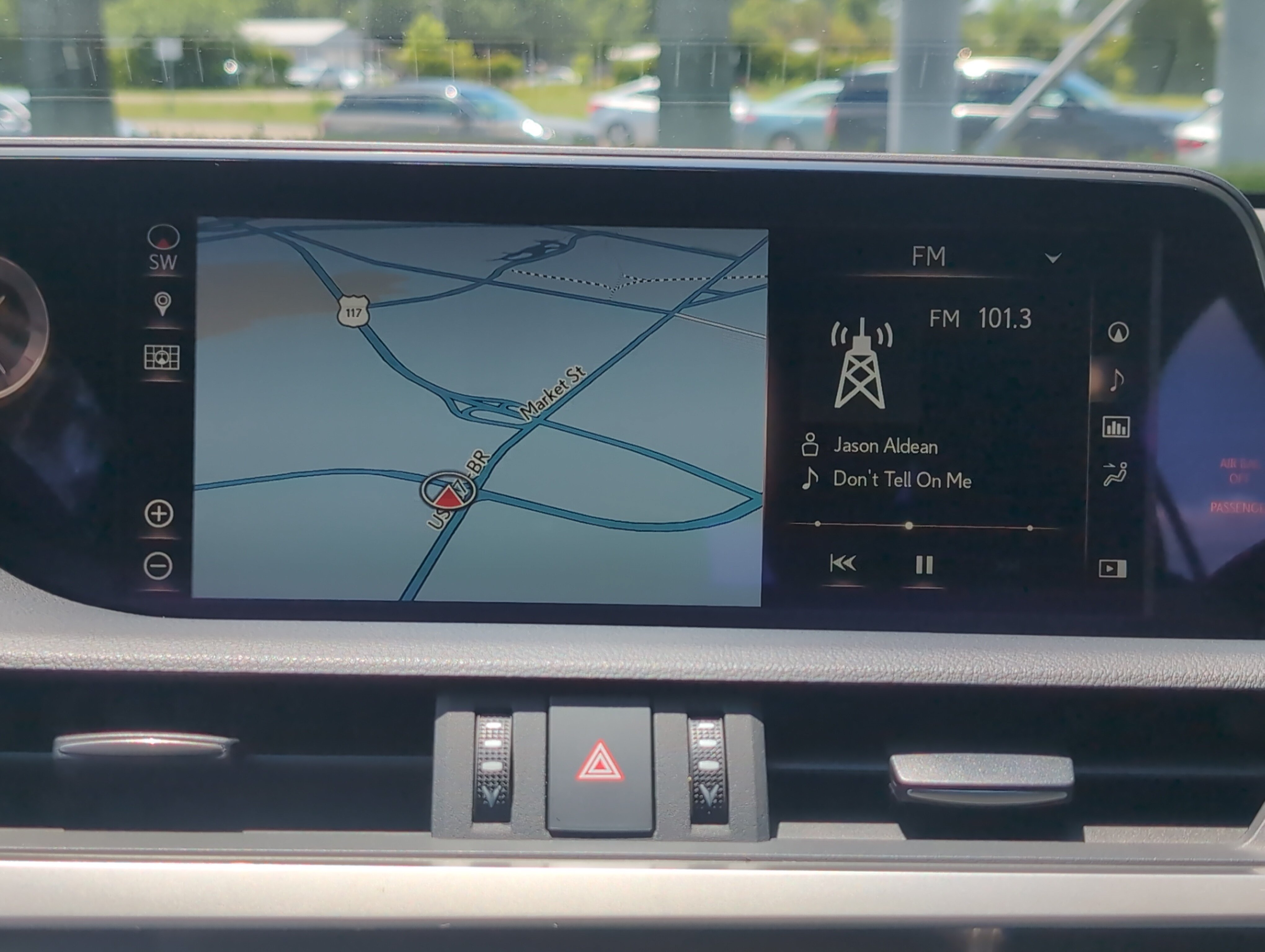 Used 2019 Lexus ES 350 F Sport w/ Accessory Package 2 FWD image 24