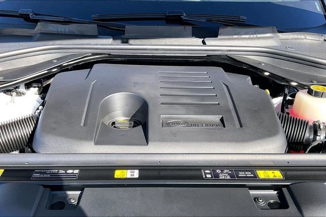 New 2026 Land Rover Range Rover Sport Dynamic SE image 13