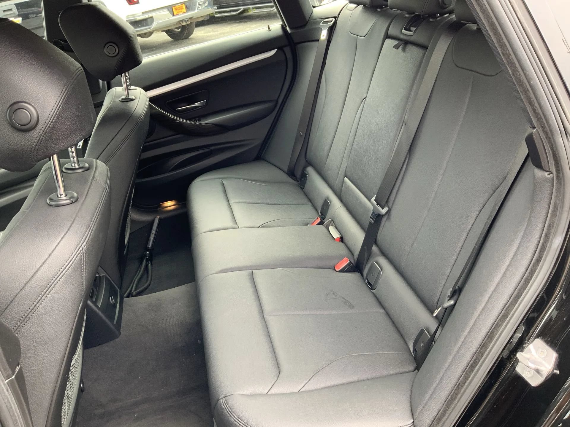 Used 2018 BMW 330i Gran Turismo xDrive AWD/4WD image 25