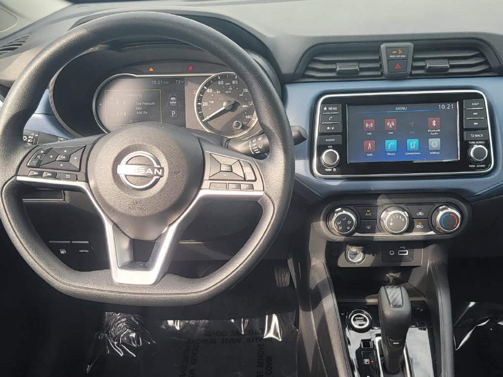 Used 2025 Nissan Versa SV FWD image 19