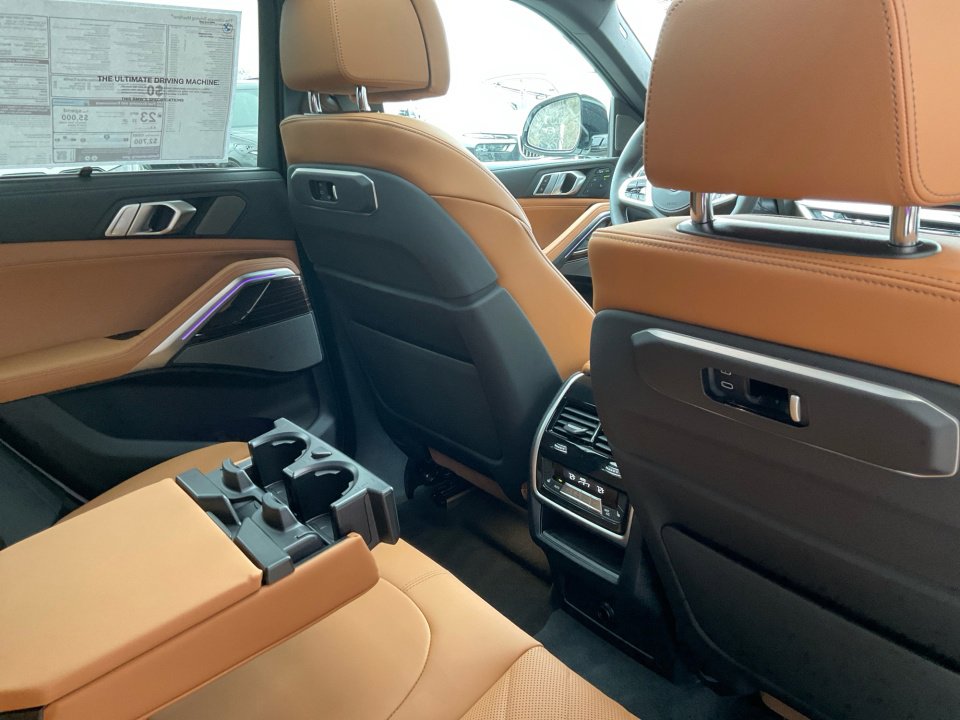 New 2026 BMW X6 xDrive40i image 29