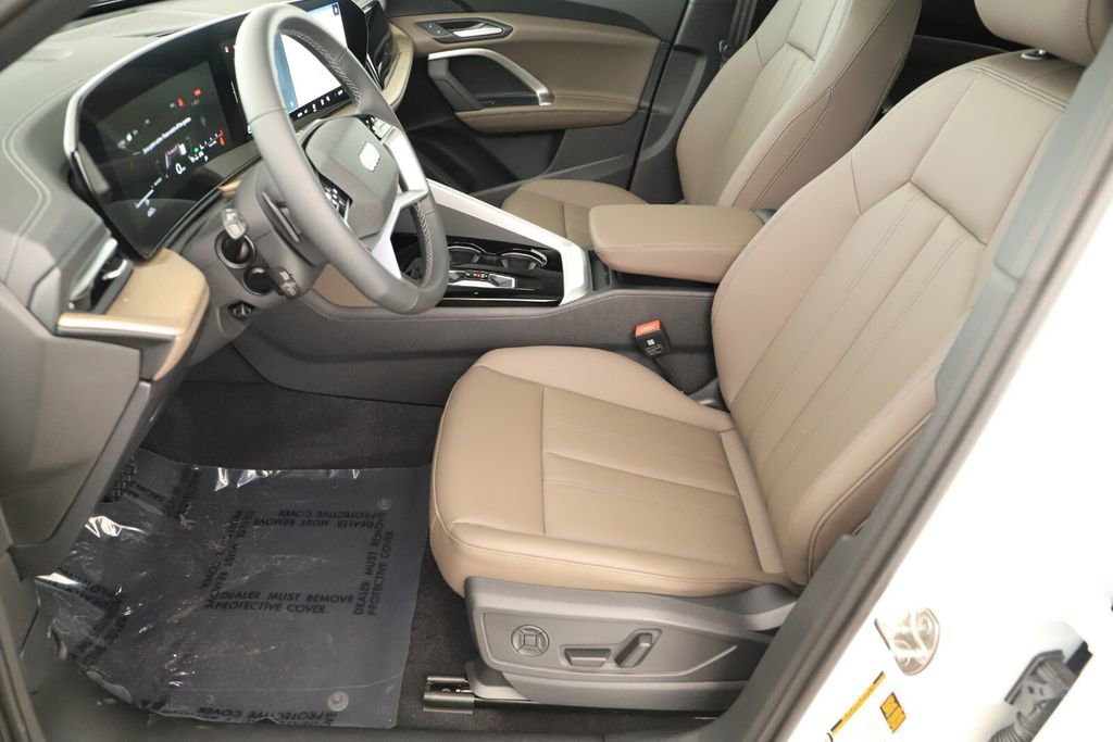 New 2025 Audi Q5 Premium image 23