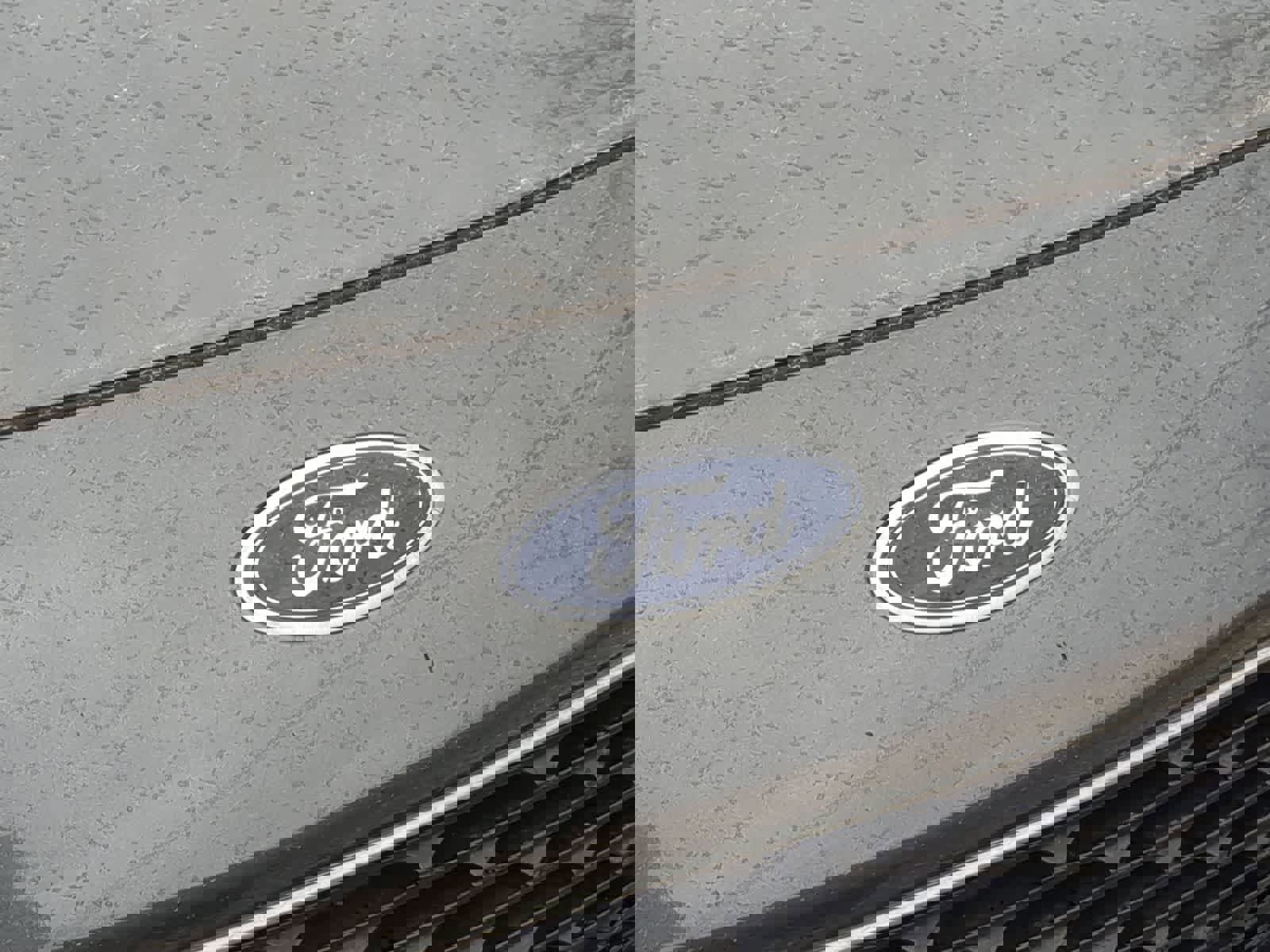 Used 2020 Ford Escape SE image 12