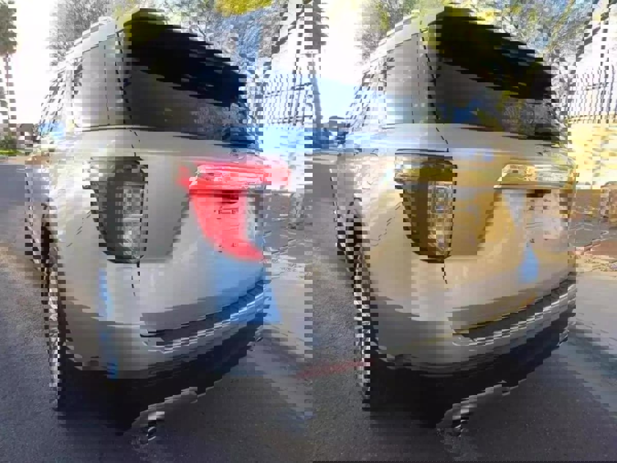 Used 2020 Ford Explorer Limited image 41