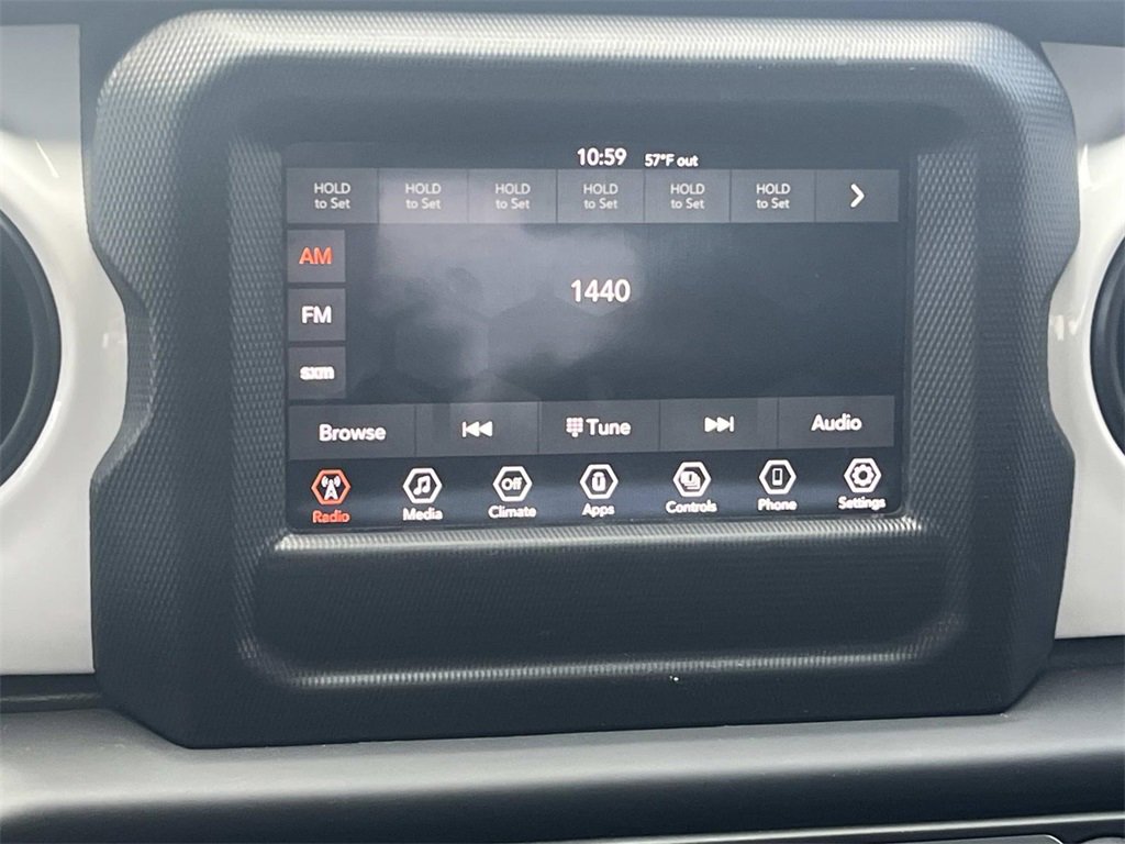 Used 2021 Jeep Wrangler Islander image 24