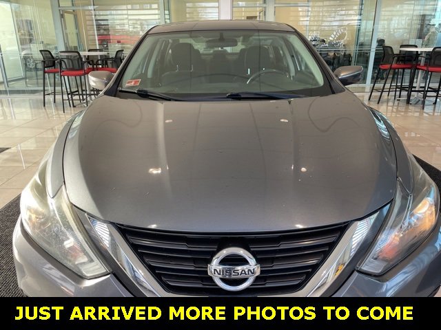 Used 2016 Nissan Altima 2.5 SR image 3