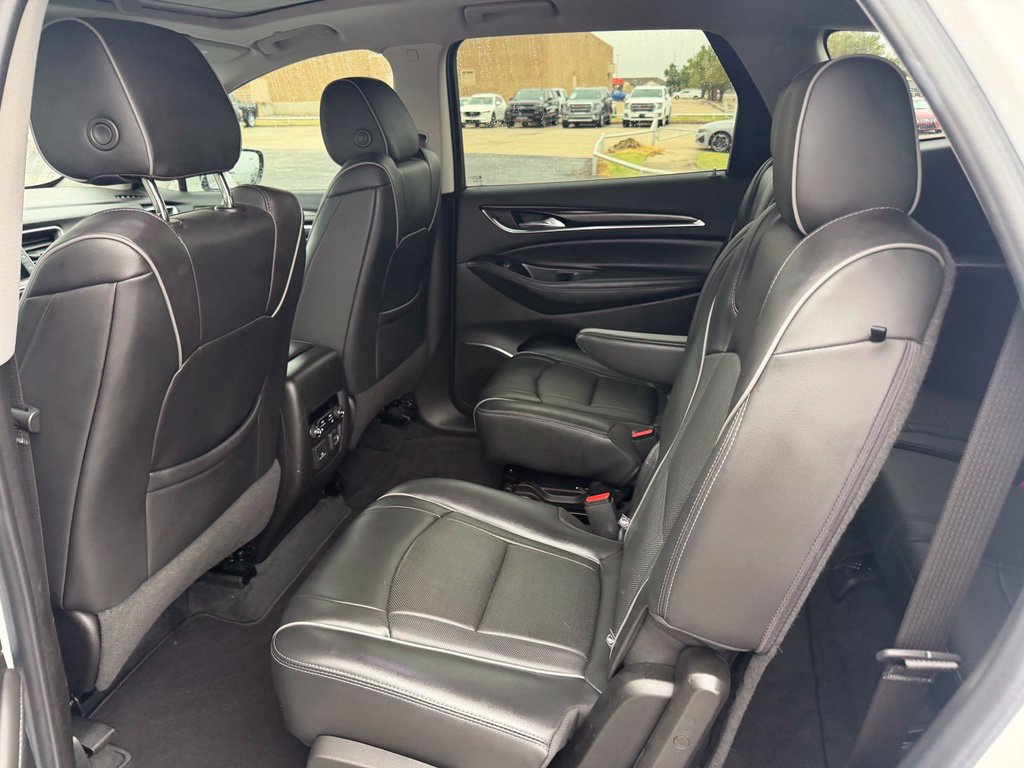 Used 2021 Buick Enclave Avenir w/ Avenir Technology Package FWD image 21