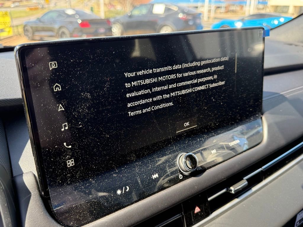 New 2026 Mitsubishi Outlander LE image 40