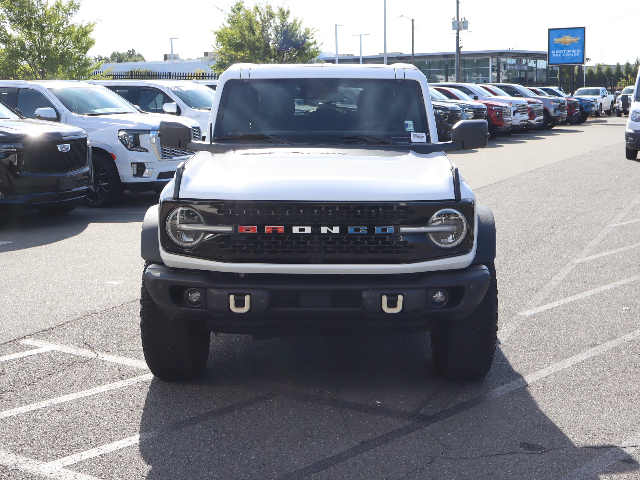 Used 2023 Ford Bronco Wildtrak AWD/4WD image 3