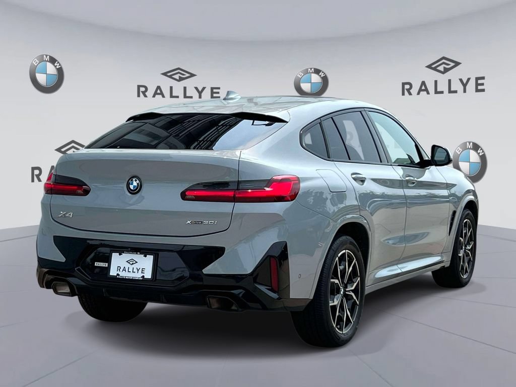 Used 2023 BMW X4 xDrive30i w/ M Sport Package AWD/4WD image 5
