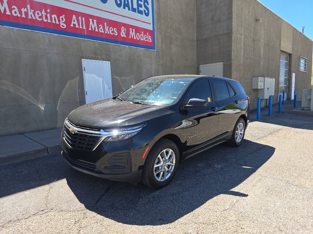 Used 2023 Chevrolet Equinox LS w/ LS Convenience Package image 7