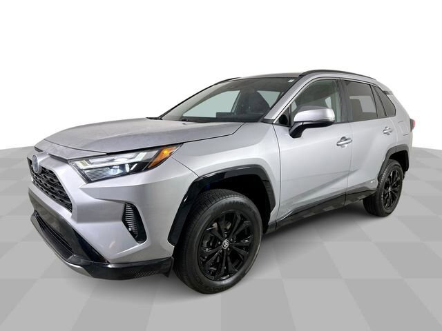Used 2023 Toyota RAV4 SE AWD/4WD image 4