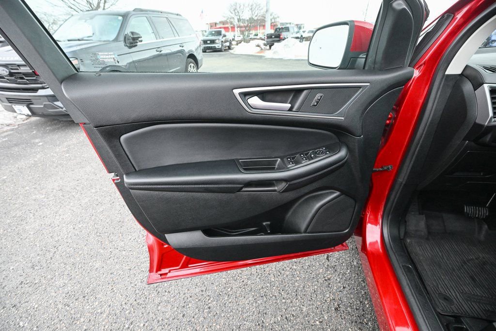 Certified 2024 Ford Edge SEL w/ Convenience Package image 21