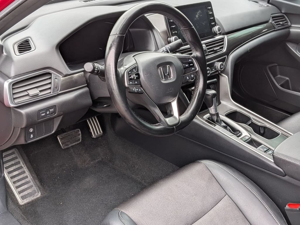 Used 2019 Honda Accord Sport image 11
